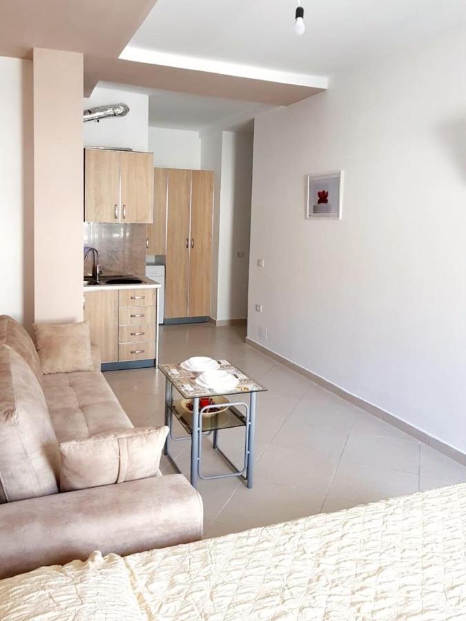 Apartamenti Velvet Shëngjin Kültér fotó