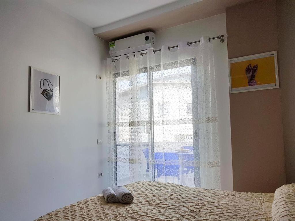 Apartamenti Velvet Shëngjin Kültér fotó