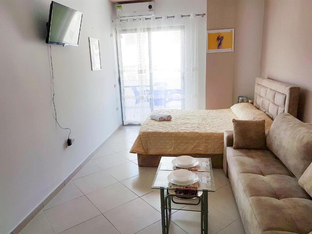 Apartamenti Velvet Shëngjin Kültér fotó